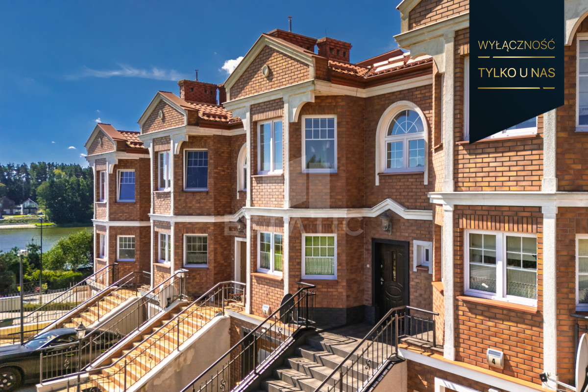 Dom z widokiem na jezioro | Osiedle Angielskie