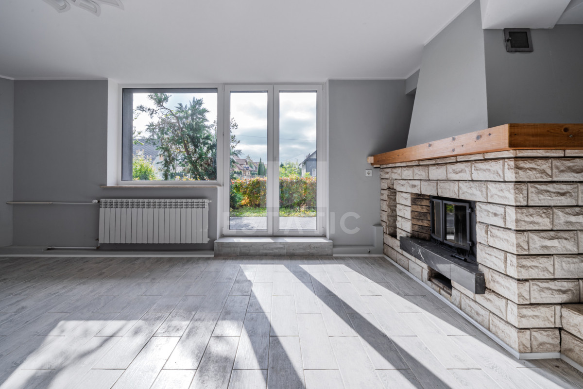 Nowoczesny dom z dużym tarasem | Koszwały