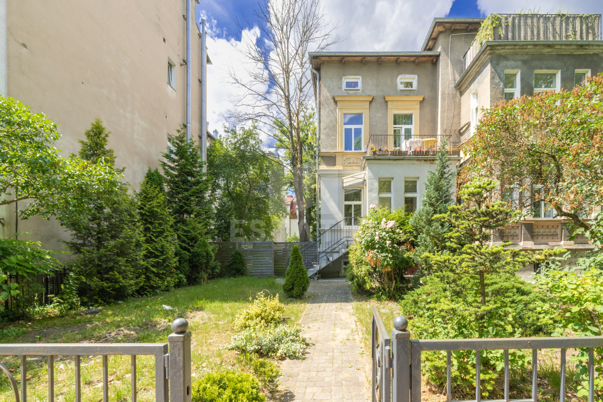 Apartament z ogrodem w sopockiej kamienicy