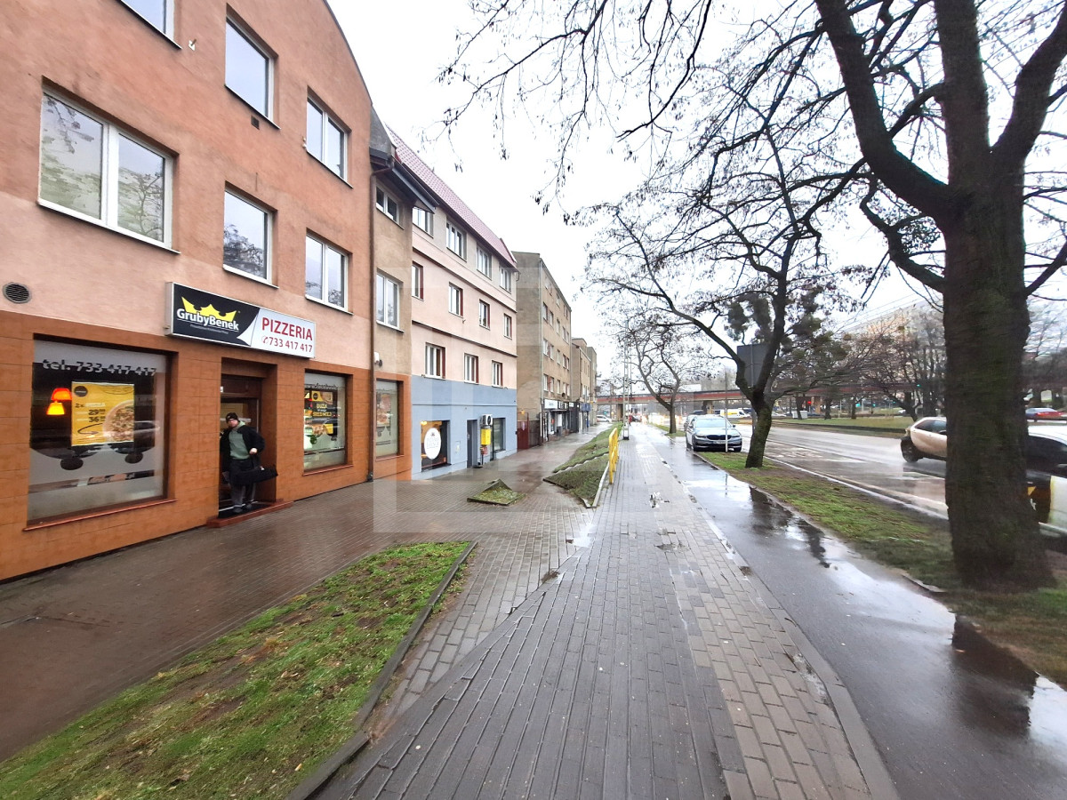 Komercyjny na wynajem