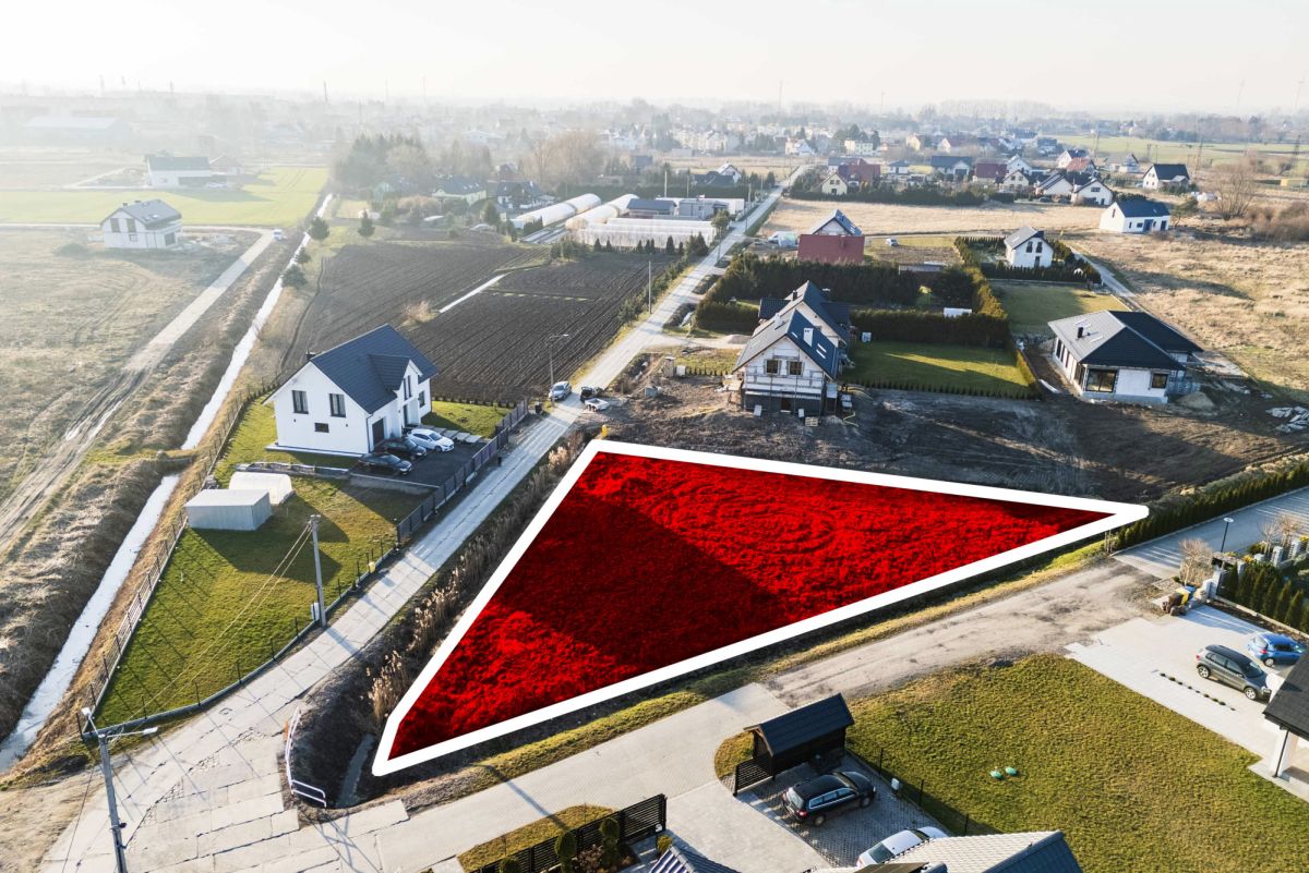 Działka na sprzedaż