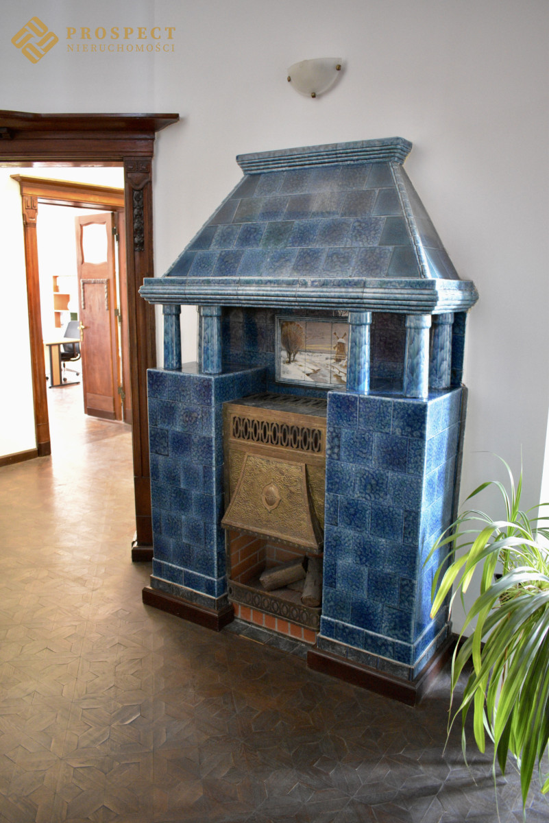 Komercyjny na wynajem