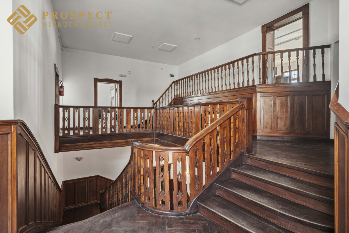 Komercyjny na wynajem