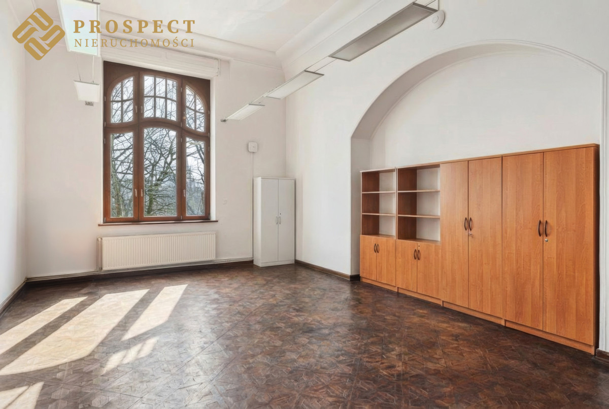 Komercyjny na wynajem