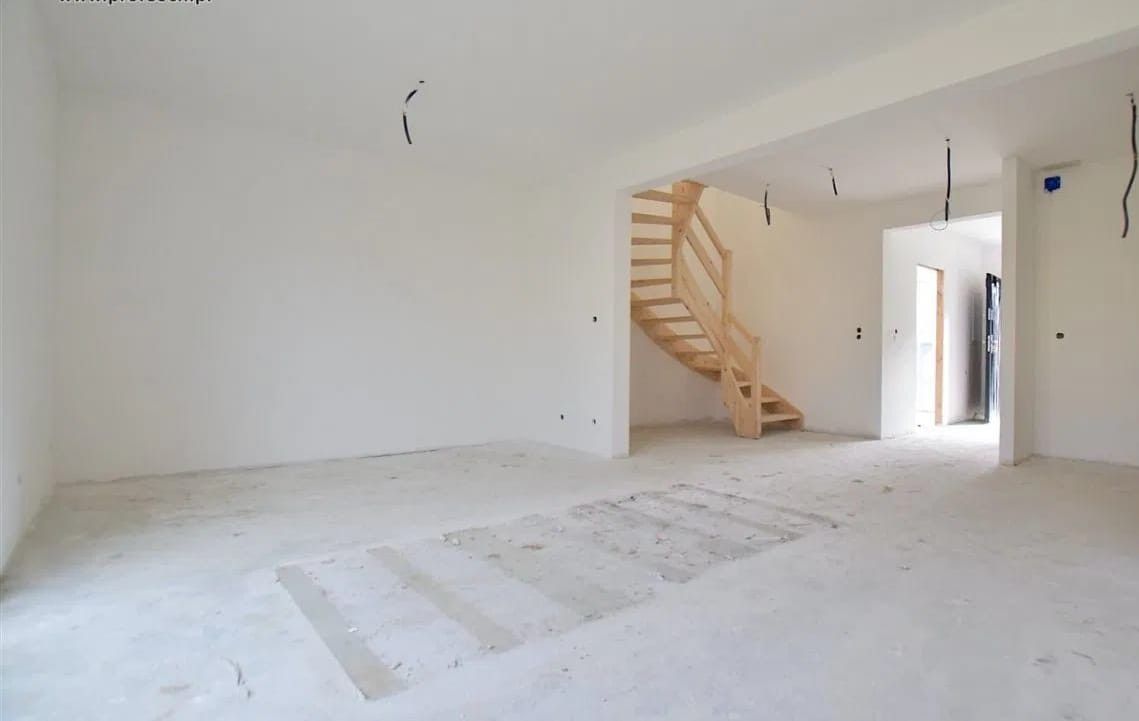 Zdjęcie 4 - Komfortowy dom 101 m² + ogród 603 m² | Łodygowice