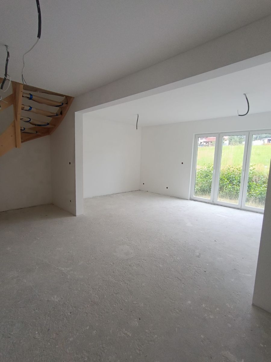 Zdjęcie 4 - 5 pokoi, Dom 101 m² + ogród 603 m² | Łodygowice