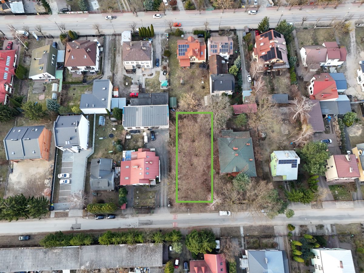 Działka na sprzedaż