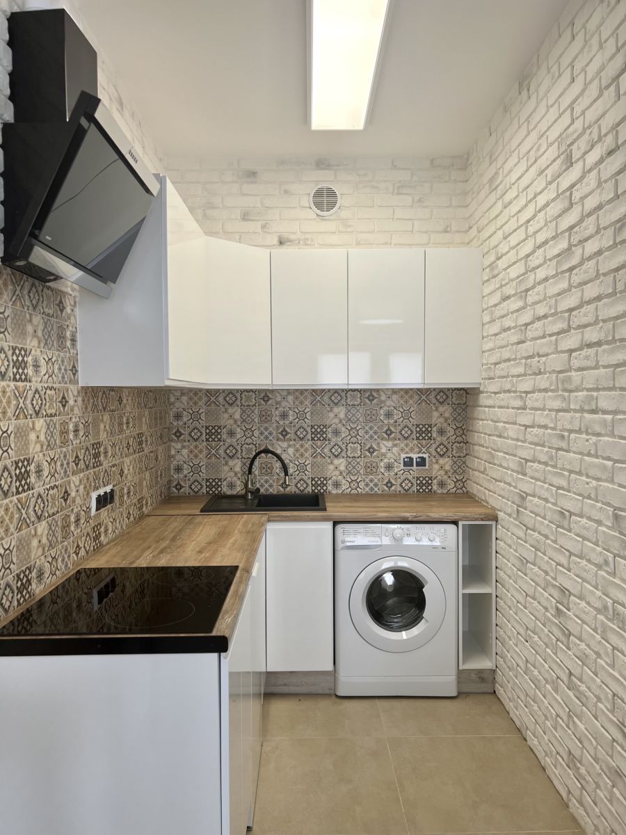 Komercyjny na sprzedaż