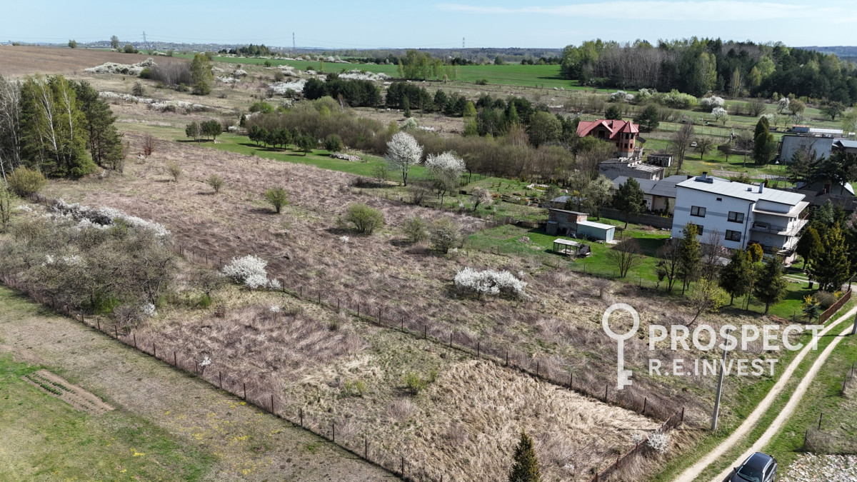 Działka budowlana usługowa 2079 m2 - Chruszczobród