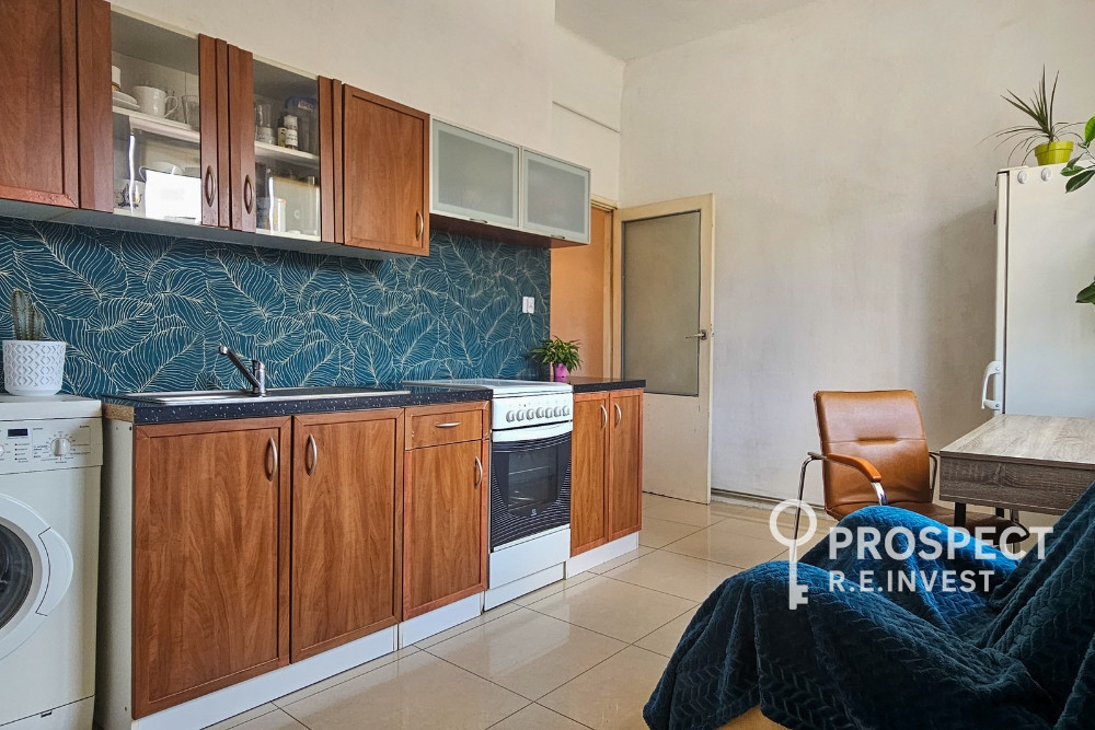 BRAK prowizji! Duża Kawalerka  w zielonej okolicy!