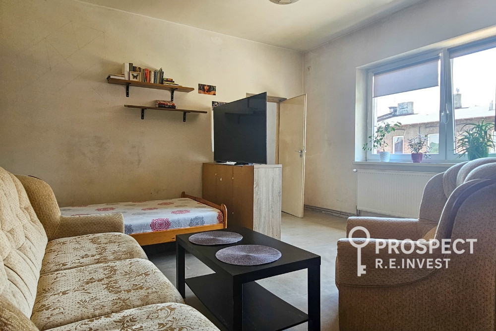 BRAK prowizji! Duża Kawalerka  w zielonej okolicy!