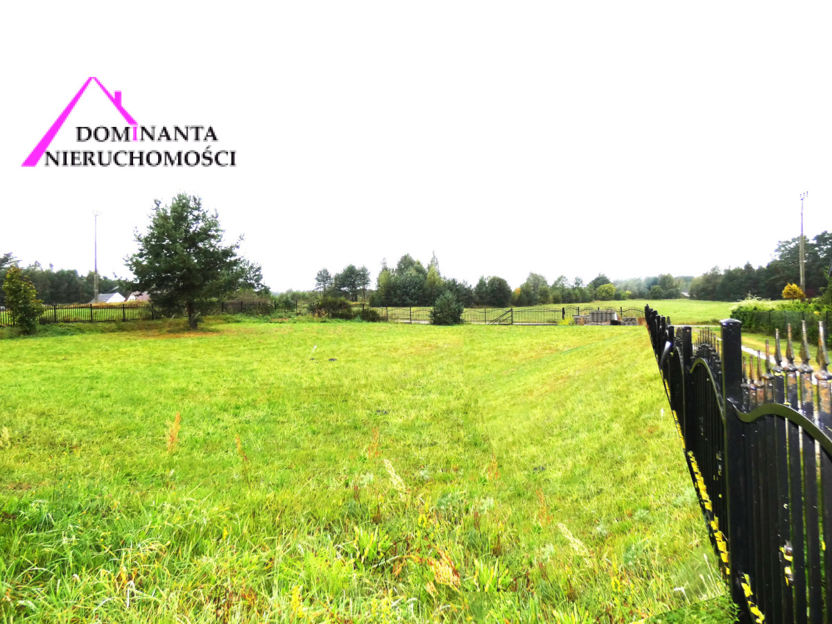 Działka na sprzedaż