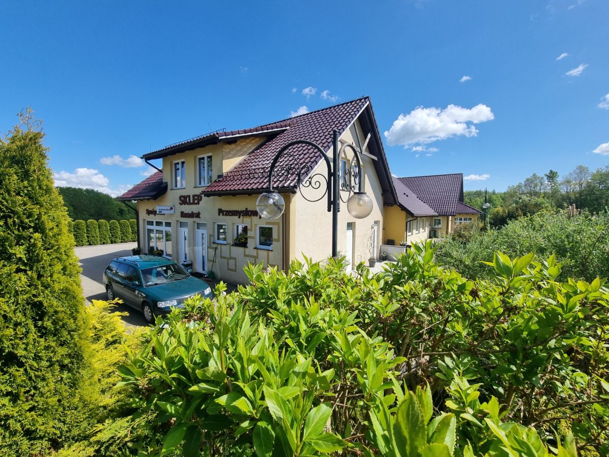 Komercyjny na sprzedaż