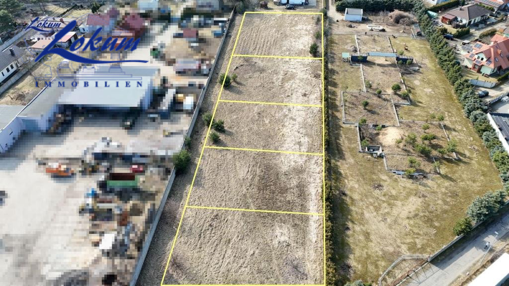 Działka na sprzedaż