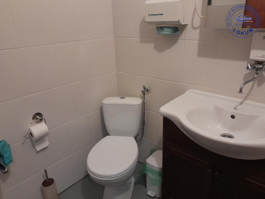 Komercyjny na wynajem