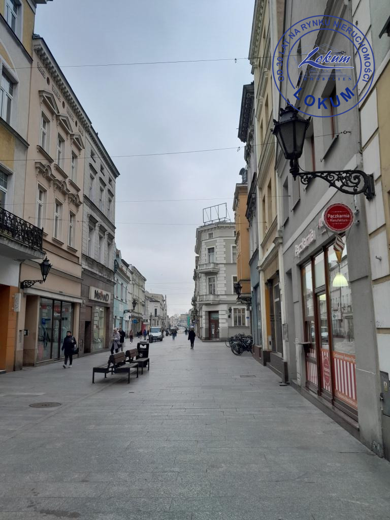 Komercyjny na wynajem