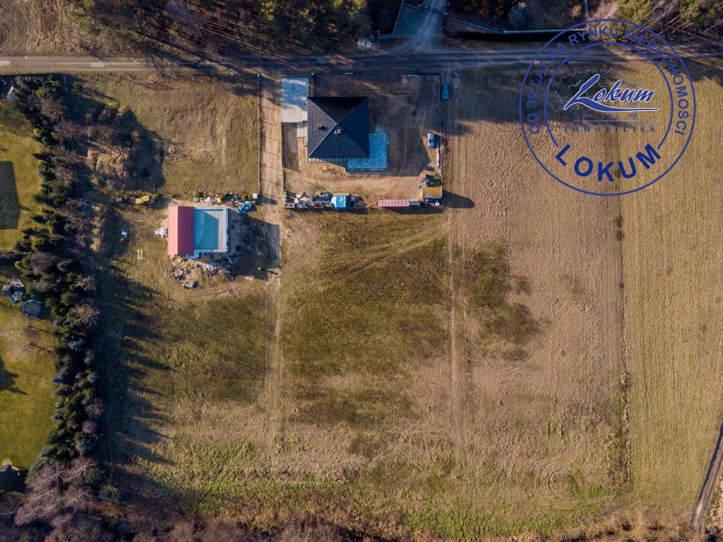 Działka na sprzedaż