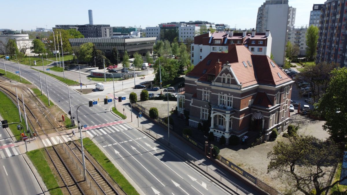 Komercyjny na sprzedaż