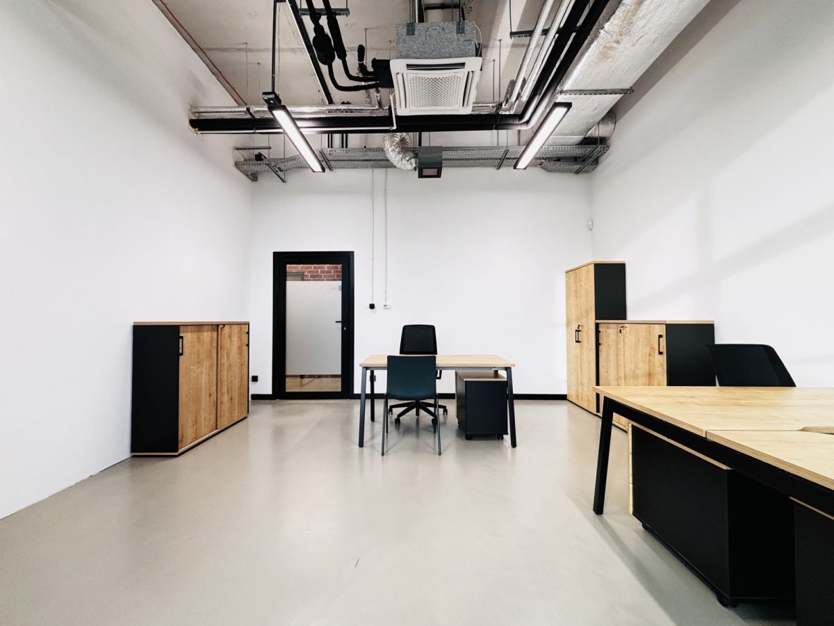 Komercyjny na wynajem