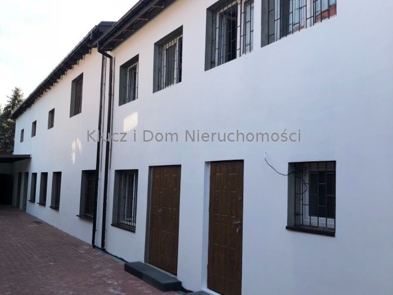 Komercyjny na sprzedaż