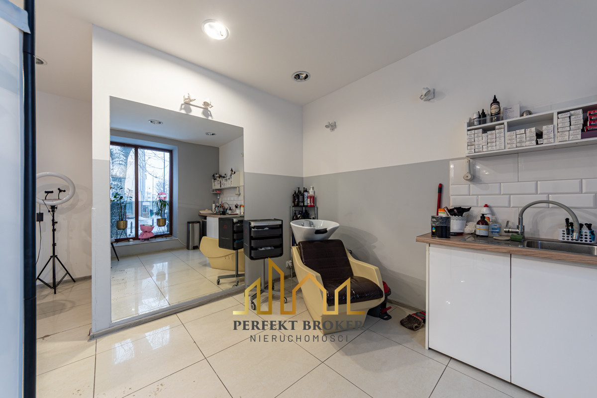 Komercyjny na sprzedaż