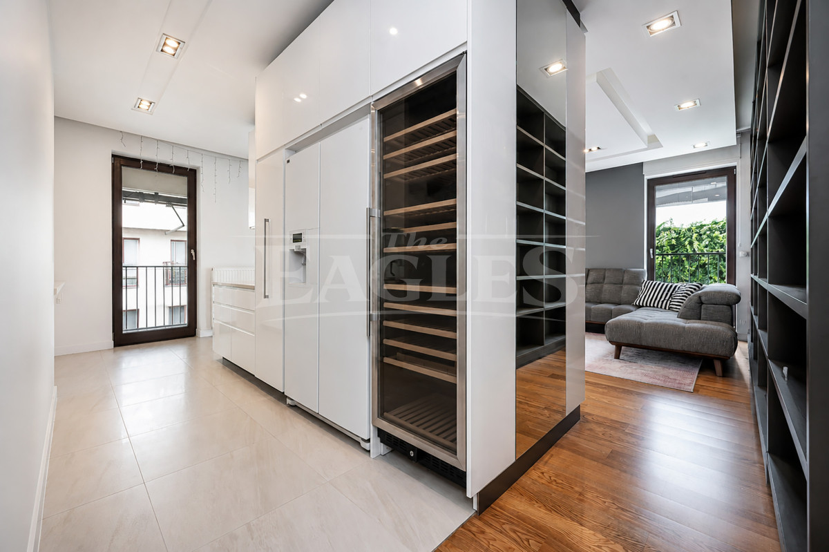 Apartament z tarasem przy Polach Mokotowskich