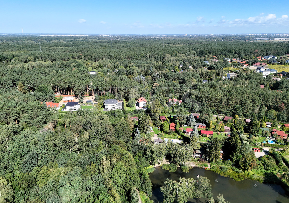 Dom w otoczeniu lasów i tylko 15 min. od Warszawy