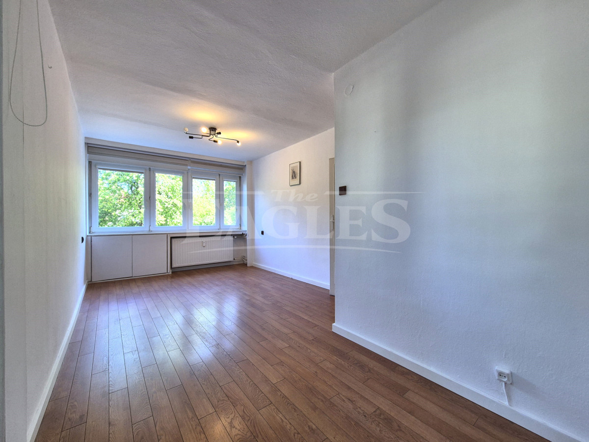 Sprzedaż-2 pokoje/ 42,50 m² z balkonem/Grochów
