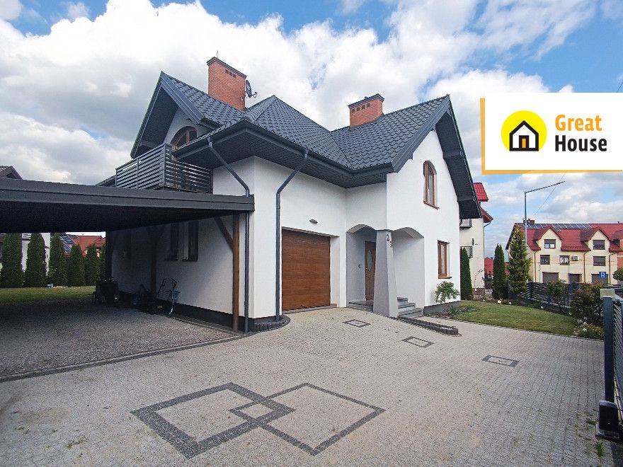 Nowoczesny dom w spokojnej okolicy dz. 679m2