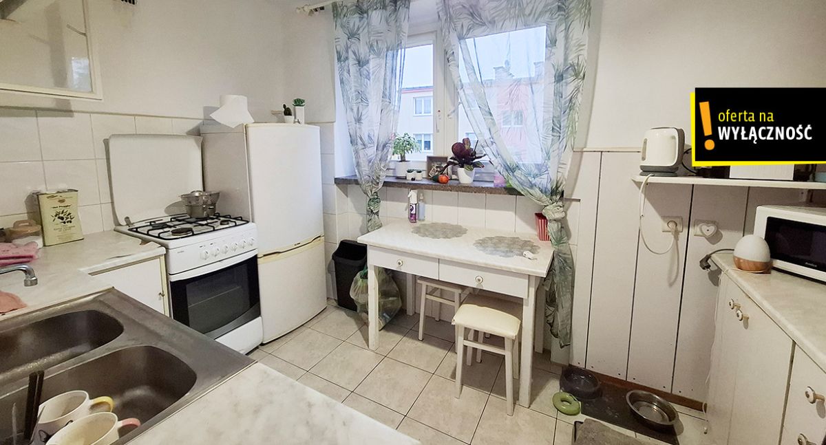 Os. Jagiellońskie ul. Urzędnicza 3 pokoje 1 piętro