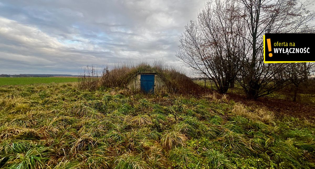 Dom jednorodzinny z dużą działką 8000 m²
