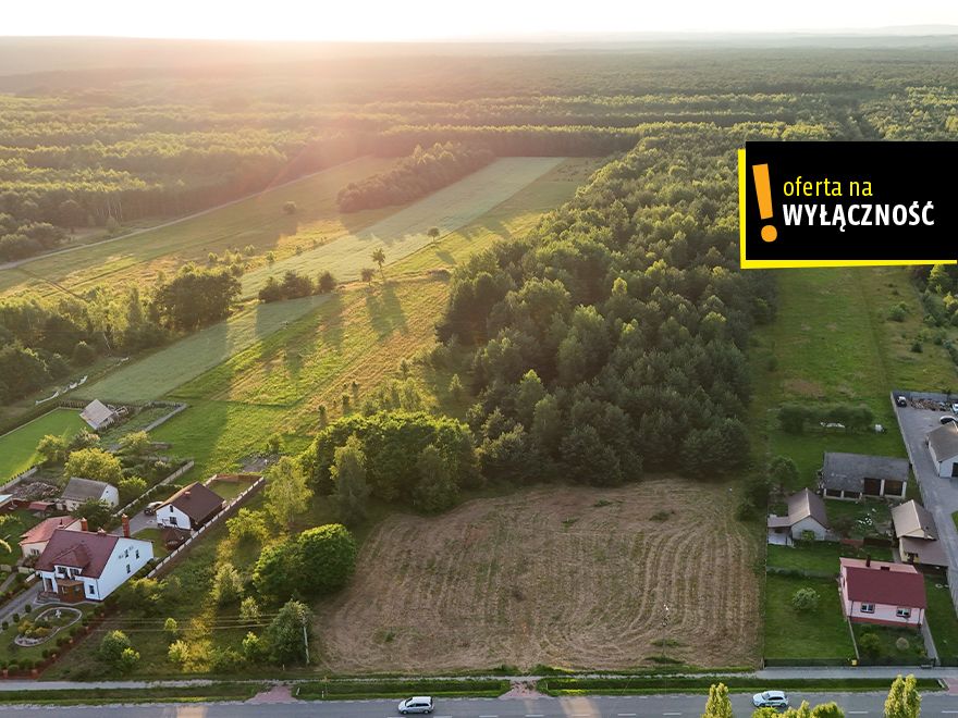 Działka na sprzedaż