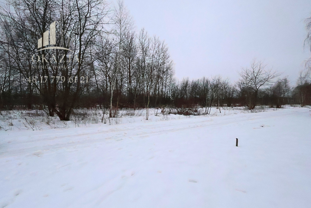 Działka na sprzedaż