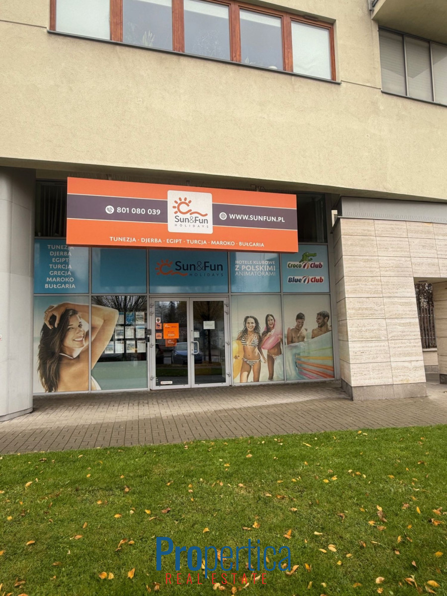 Komercyjny na sprzedaż