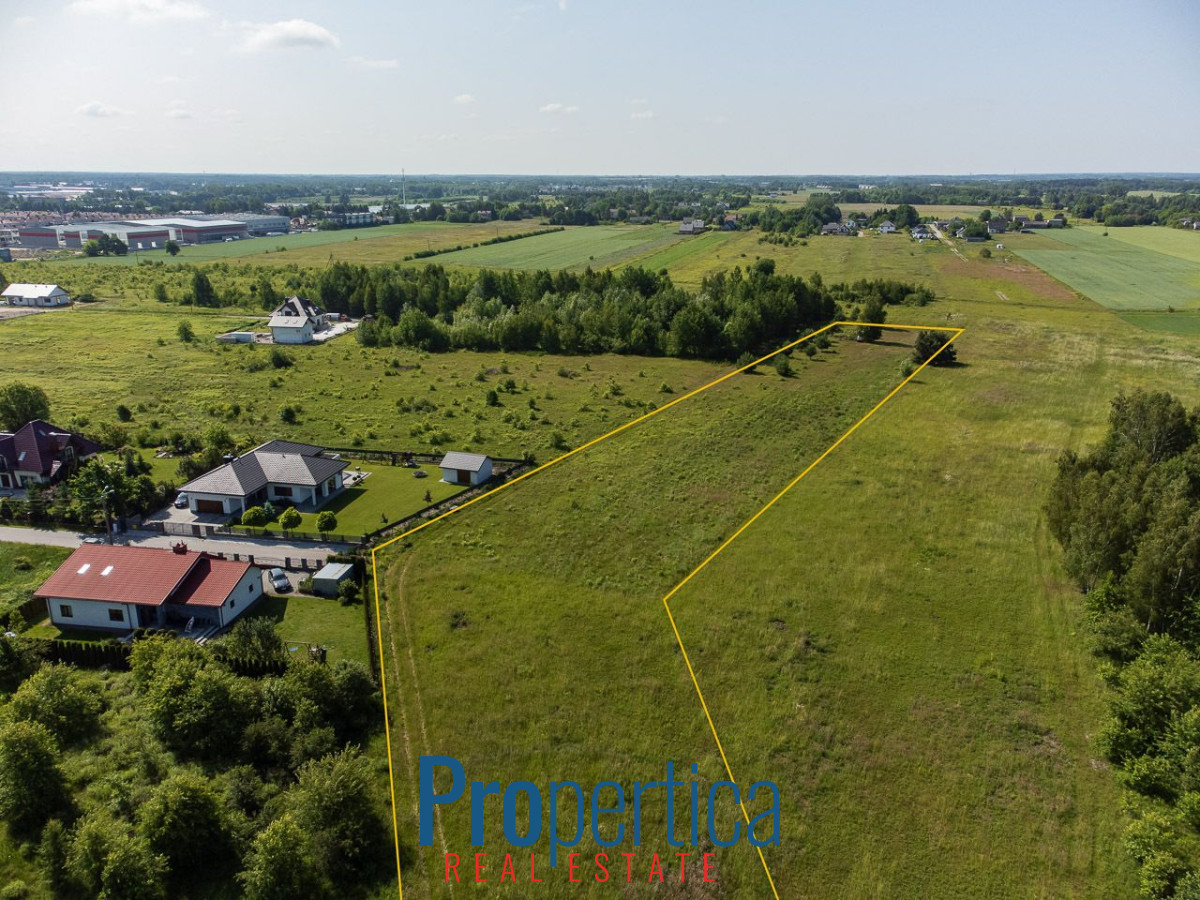 Działka na sprzedaż