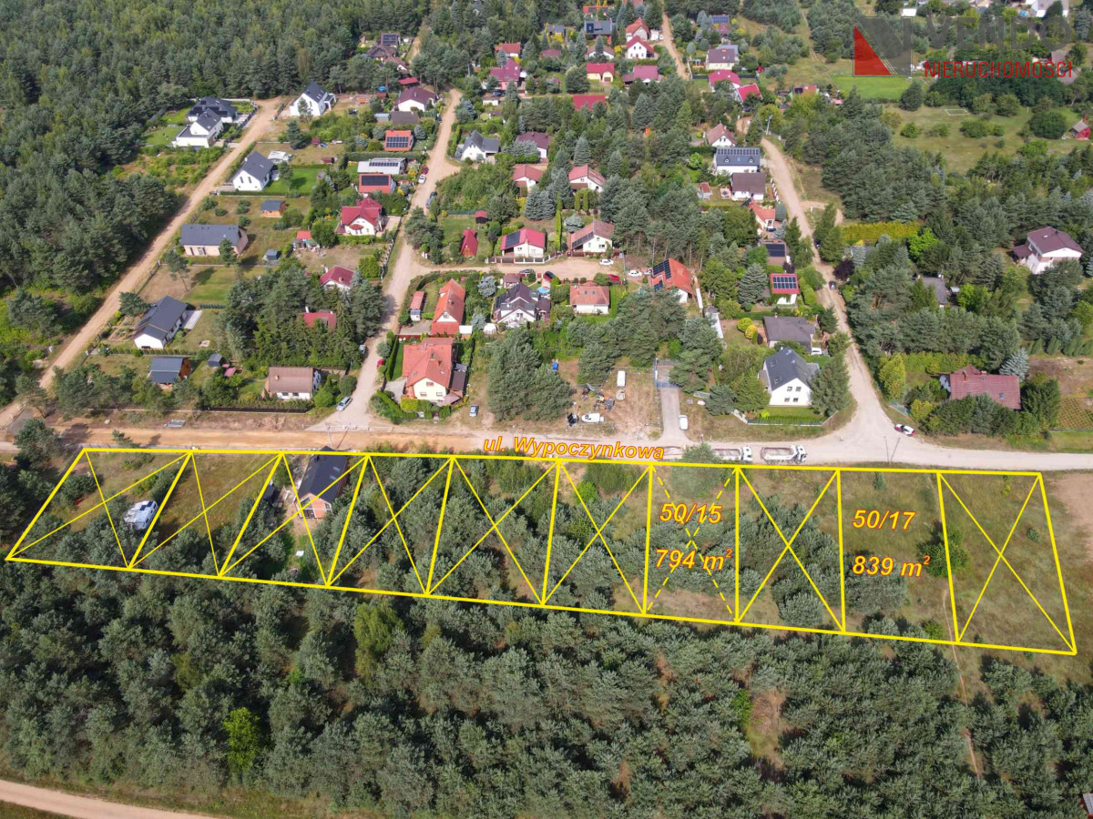 Działka na sprzedaż