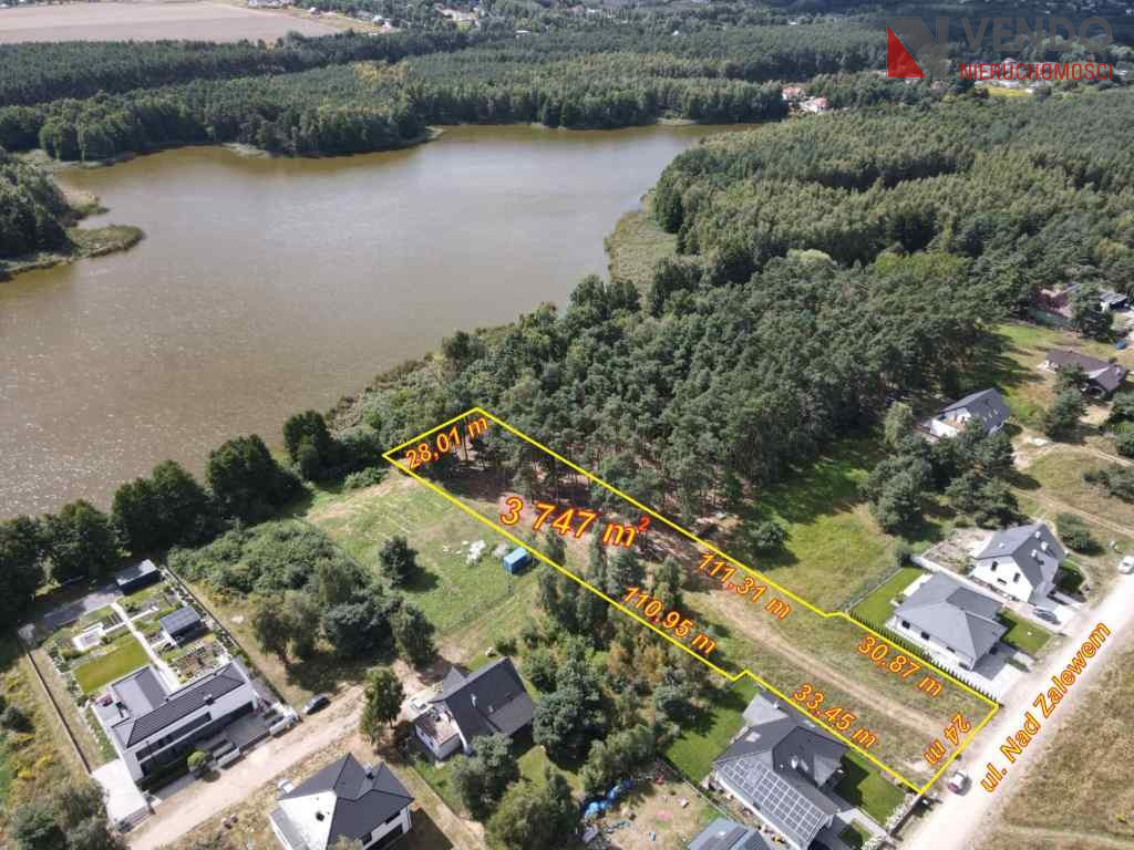 Działka na sprzedaż