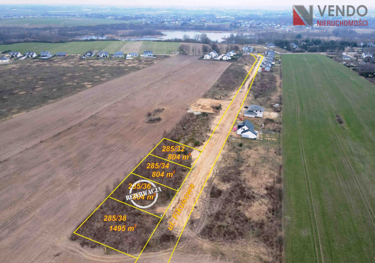 Działka na sprzedaż