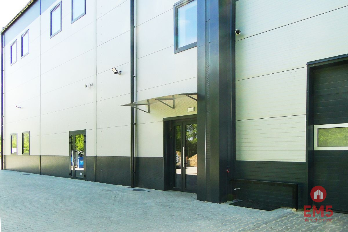 Hala z zapleczem biurowo-socjalnym, 570 m2, zdjęcie 2