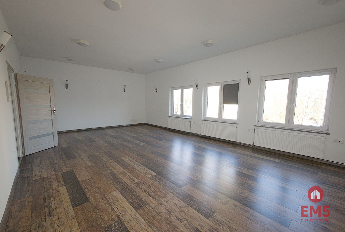 Budynek 430m2*Dom Ul. Stroma, zdjęcie 1