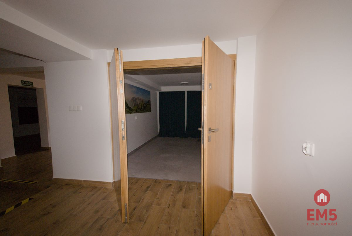 Budynek 430m2*Dom Ul. Stroma, zdjęcie 4