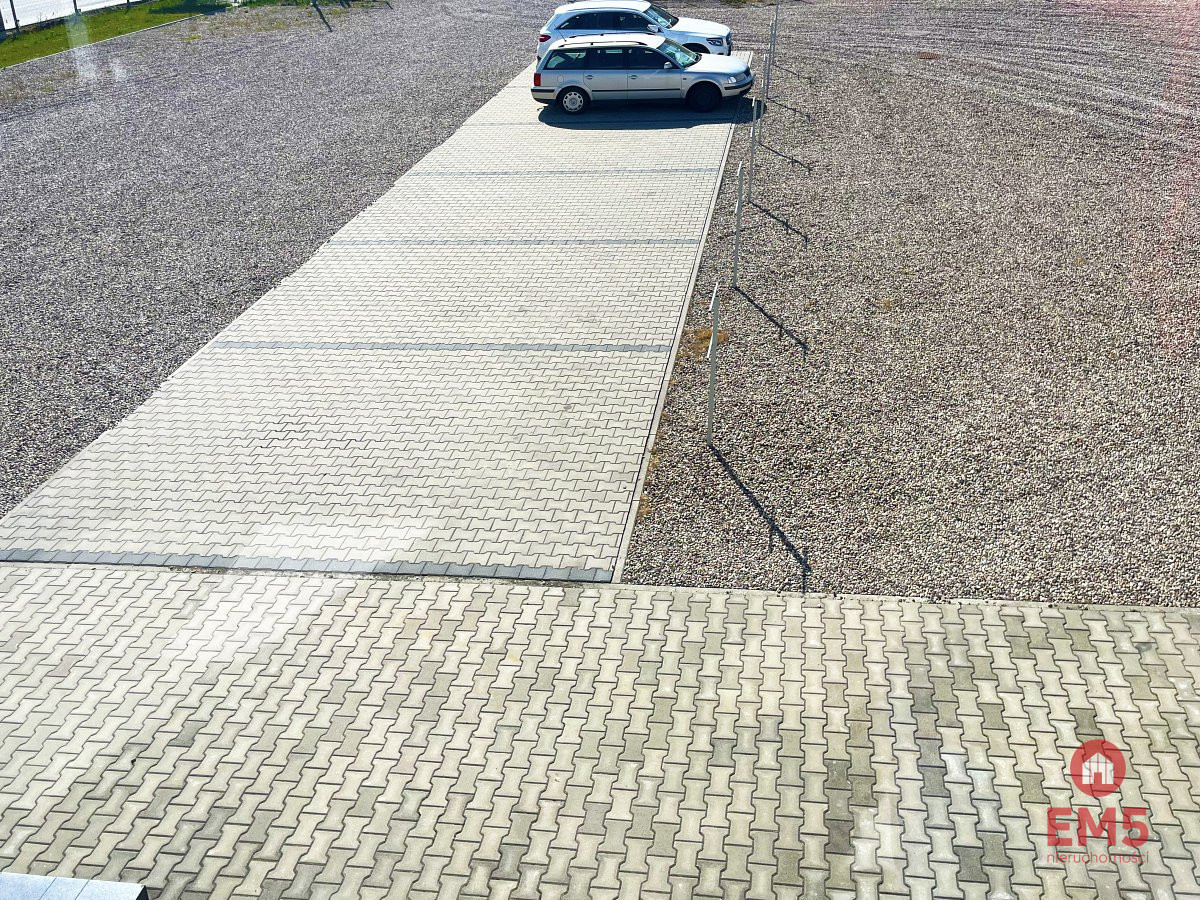 Lokal z placem  przy głównej drodze, zdjęcie 9
