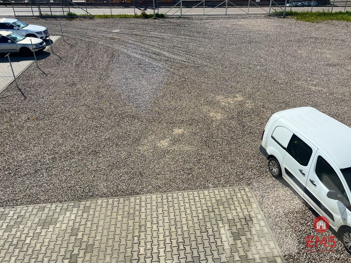 Lokal z placem  przy głównej drodze, zdjęcie 7