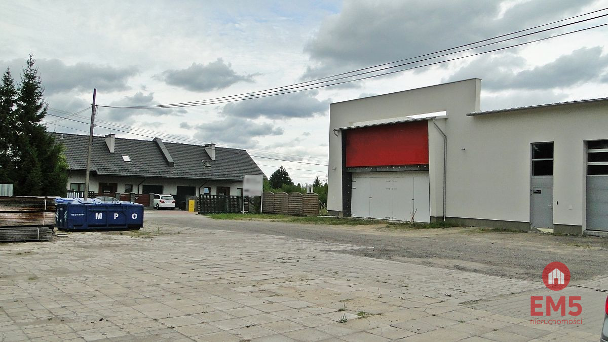 Fasty. Budynek użytkowy 400 m2, zdjęcie 2