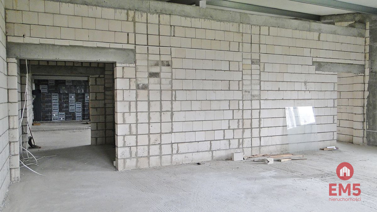 Fasty. Budynek użytkowy 400 m2, zdjęcie 6