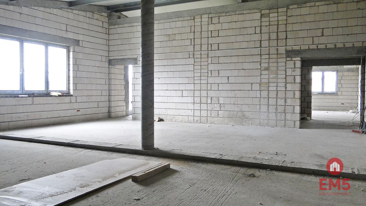 Fasty. Budynek użytkowy 400 m2, zdjęcie 10