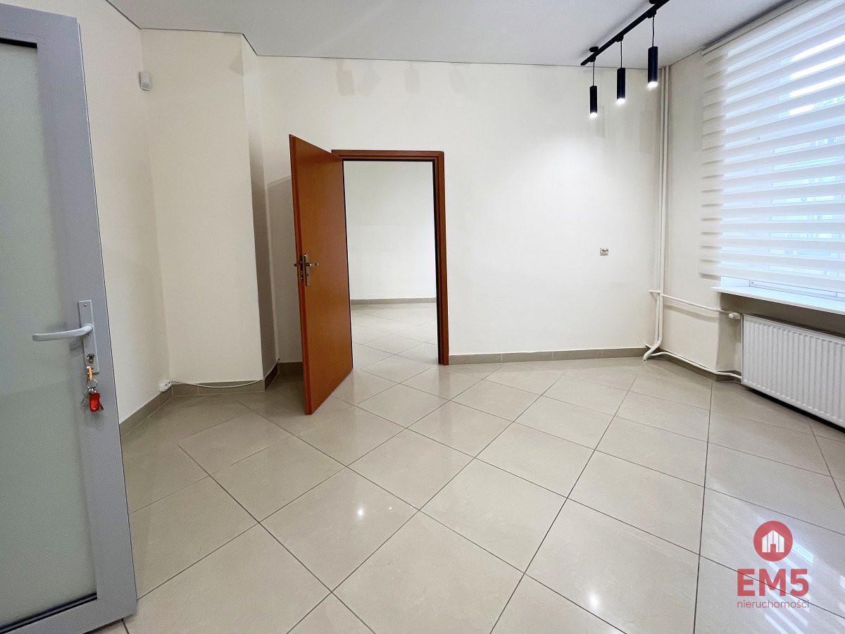 Centrum,  lokal 45 m2 I piętro., zdjęcie 4