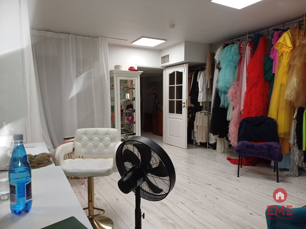 Atrakcyjny lokal w centrum, studio, zdjęcie 4