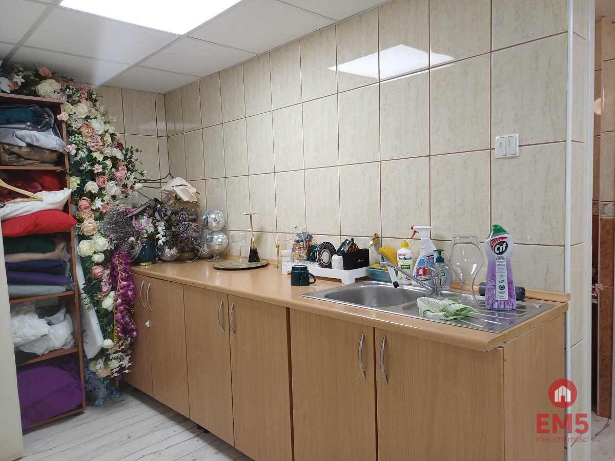 Atrakcyjny lokal w centrum, studio, zdjęcie 6
