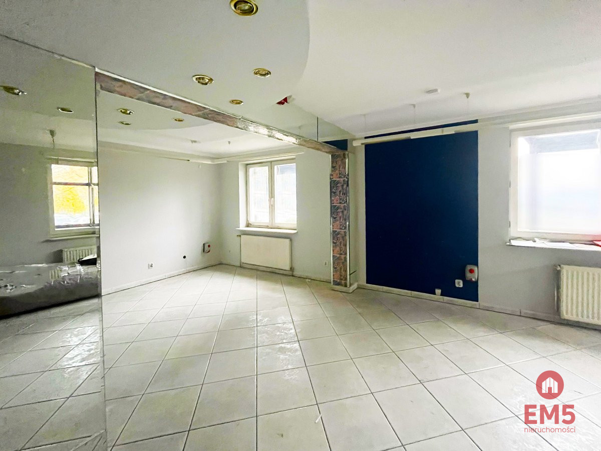 Lokal 80 m2 na parterze, zdjęcie 4